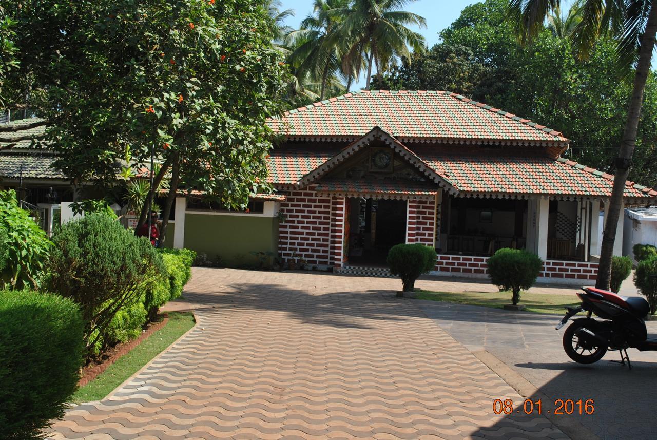 Hill Top Goa Lodge Vagator Luaran gambar