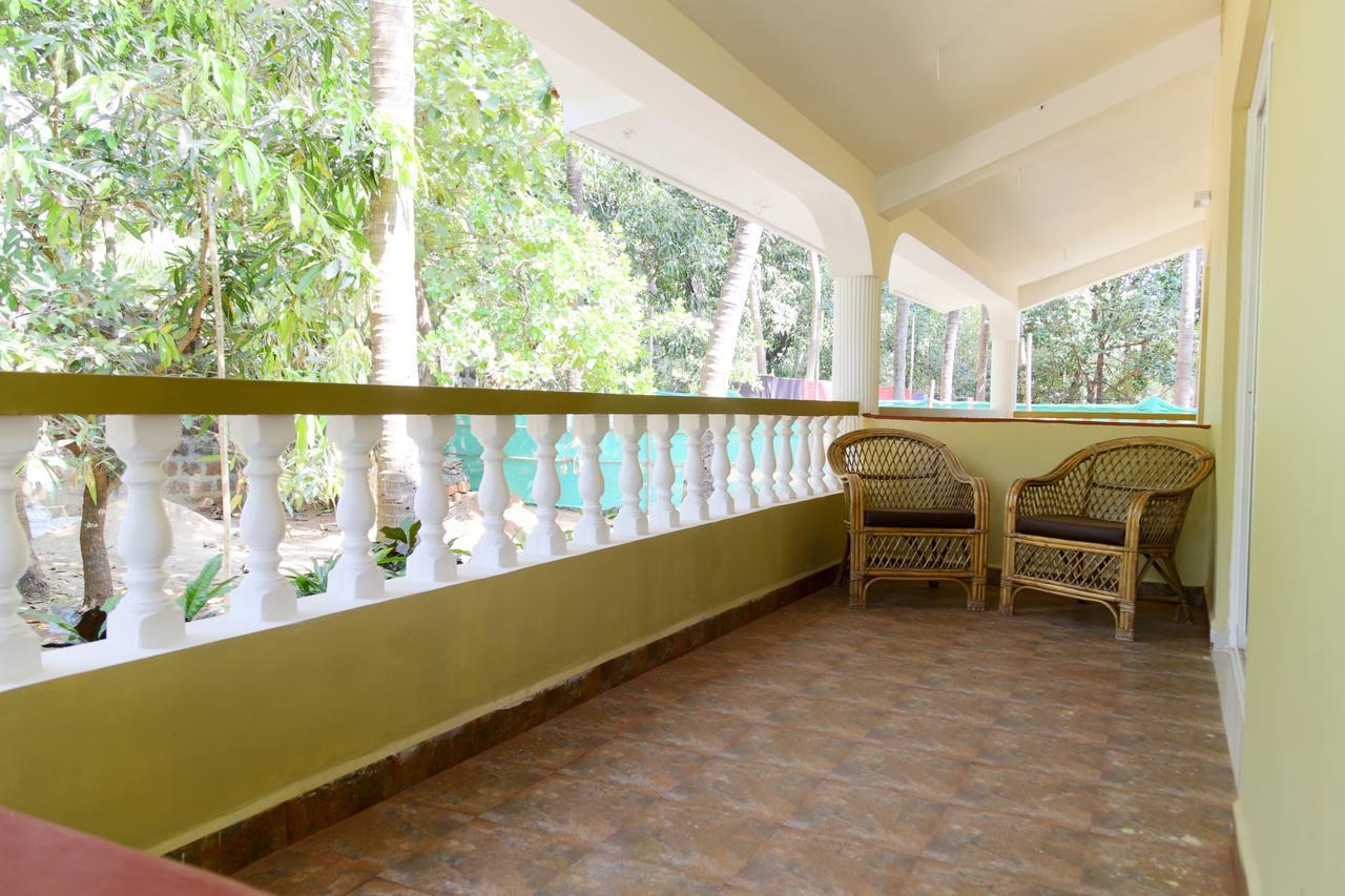 Hill Top Goa Lodge Vagator Luaran gambar